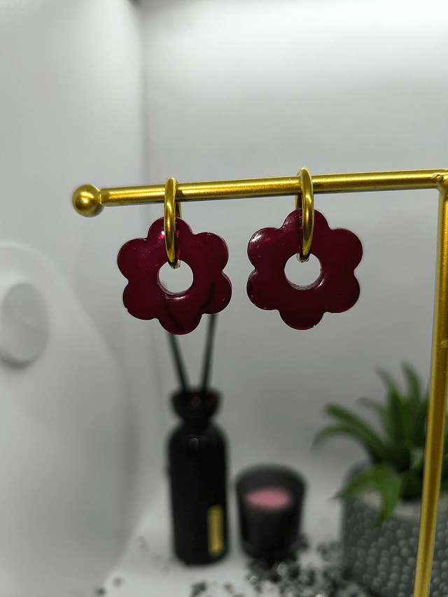 Boucles d'oreilles fleur/créole rouge bordeaux 