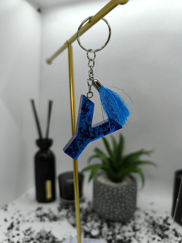 Porte clés initiale "Y" bleu nuit et feuilles bleu 