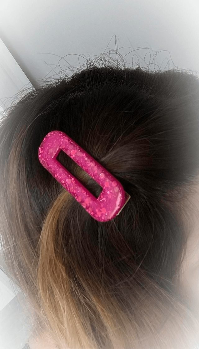 Barrette à cheveux rectangle rose pailletté 
