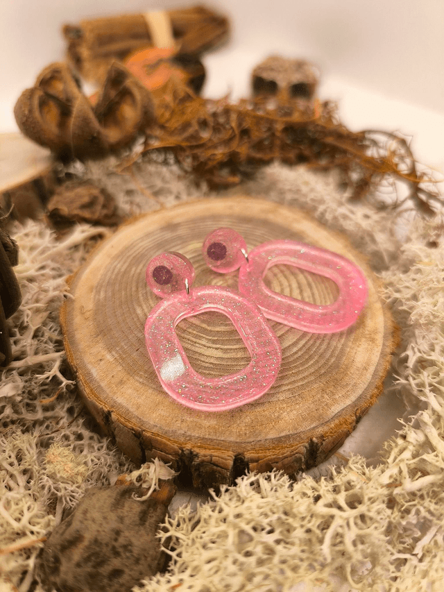 Boucles d'oreilles ovale rose fluo pailletté 