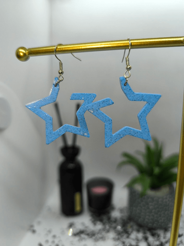 Boucles d'oreilles étoile bleu ciel pailletté 