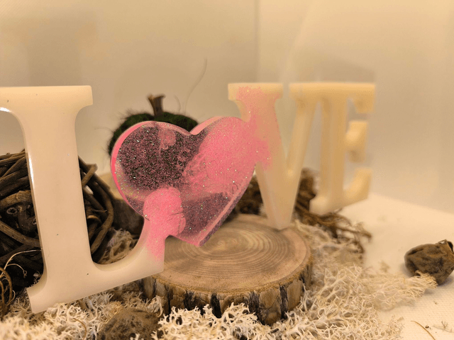 Décoration "LOVE" beige et rose pailletté 