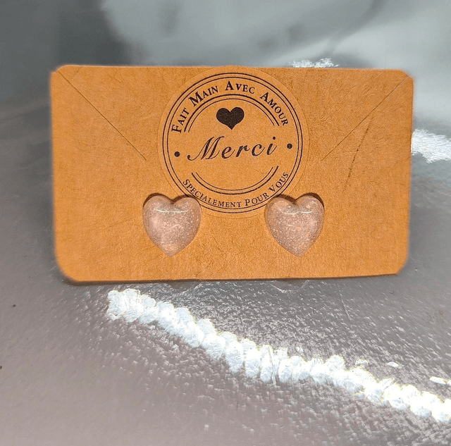 Petites boucles d'oreilles coeur blanc galaxy 