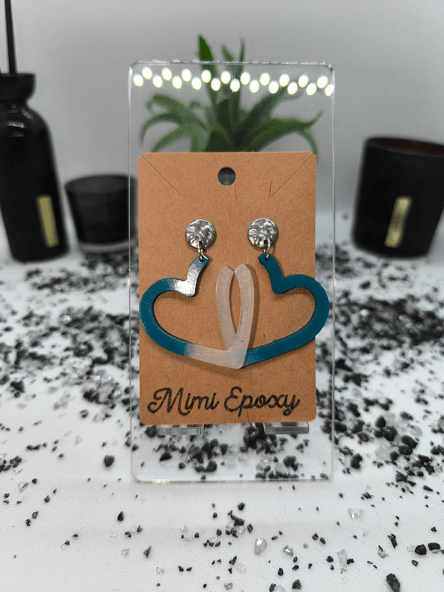 Boucles d'oreilles coeur bleu canard et blanc nacré 