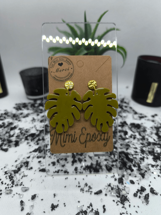 Boucles d'oreilles feuilles kaki 