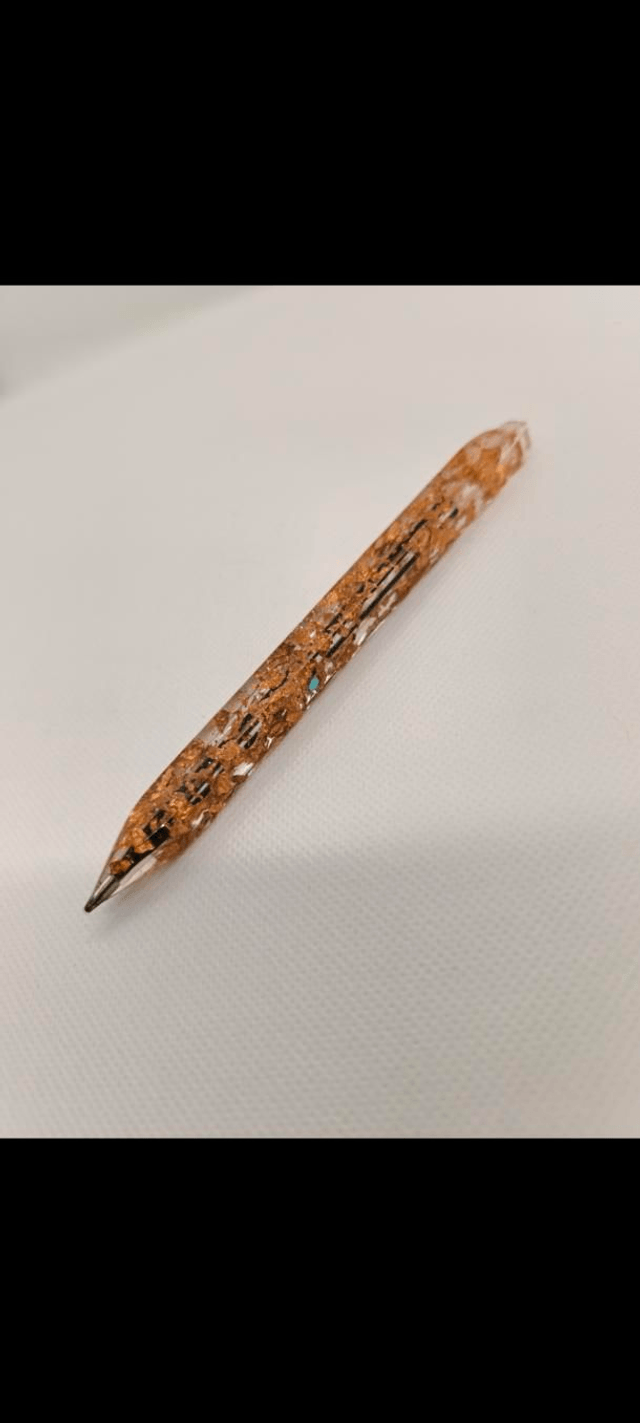 Stylo bille feuille bronze (couleur noir)