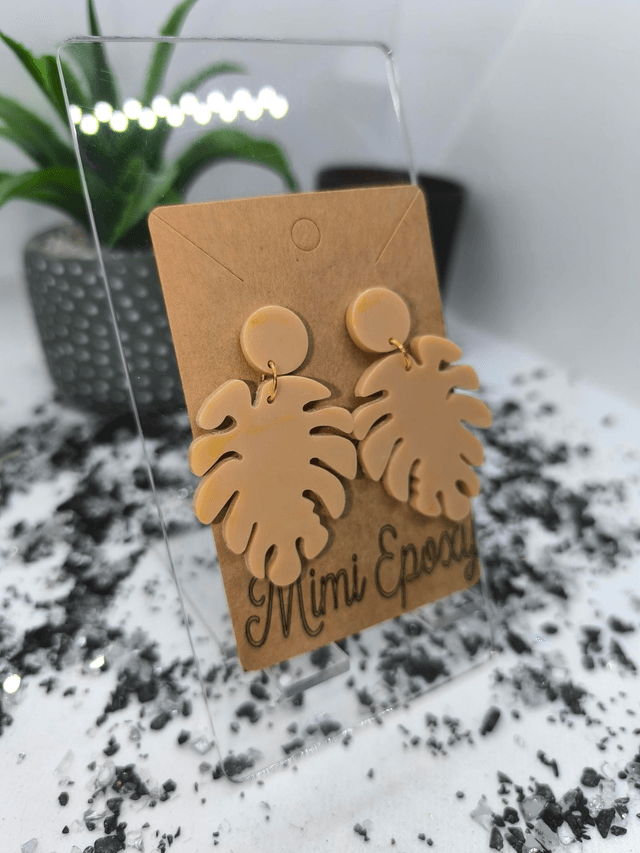 Boucles d'oreilles feuilles beige 