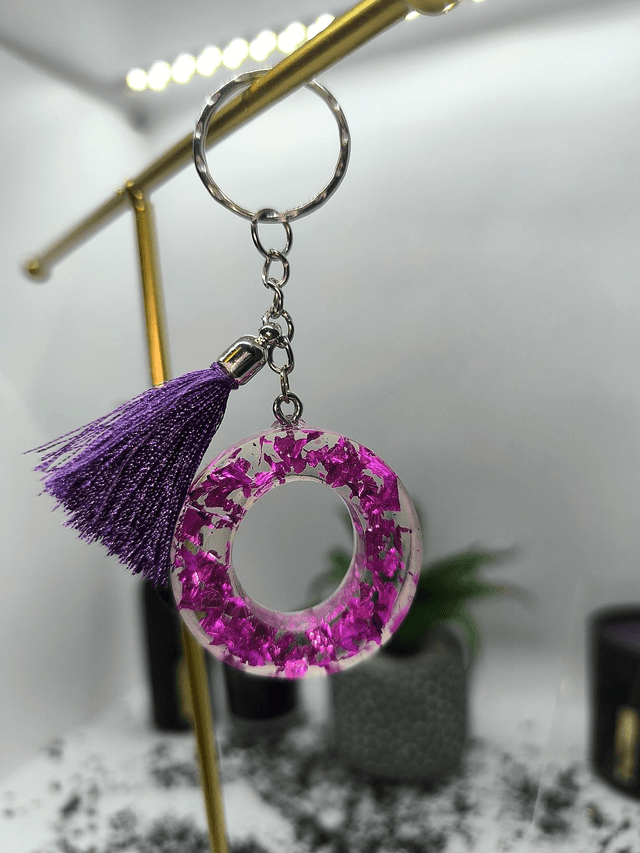 Porte clés initiale "O" feuilles rose fuschia 