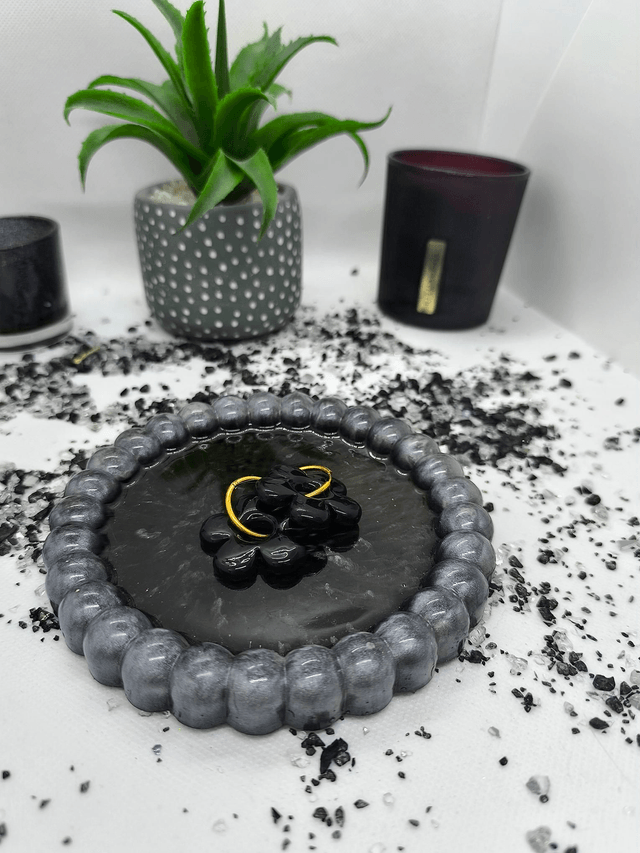 Plateau rond bubble noir et blanc nacré 