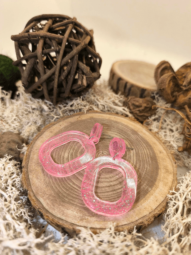 Boucles d'oreilles ovale rose fluo pailletté 