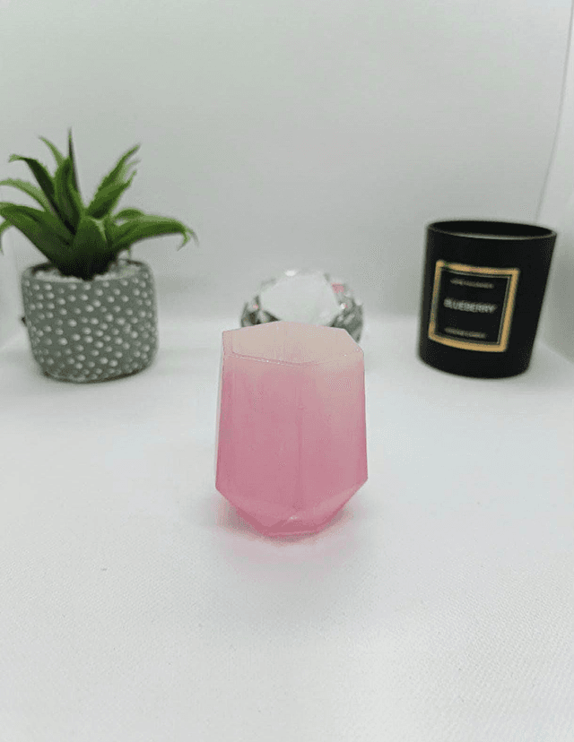 Petit pot à crayon rose et blanc fumée
