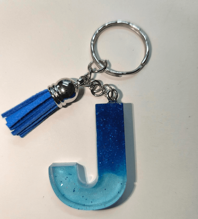 Porte clés initiale &quot;J&quot; bicolore bleu 